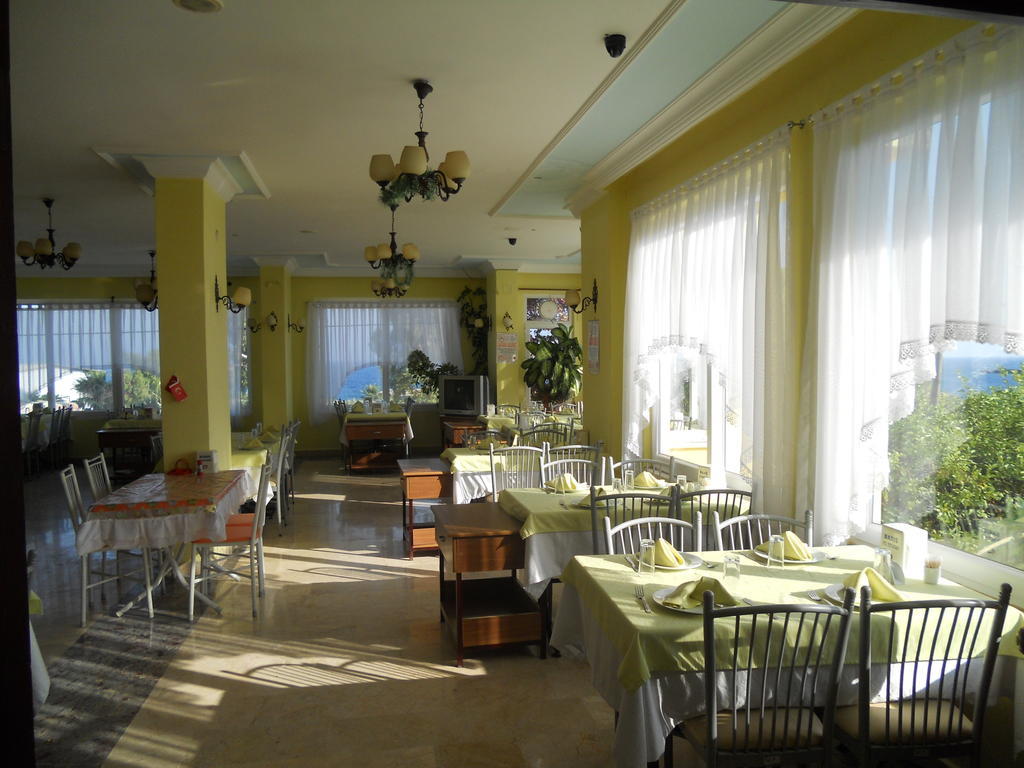 Baris Hotel Erdemli Exteriör bild